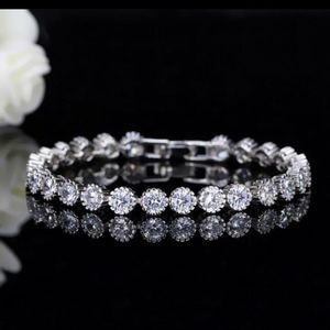 Designer Women's Kada